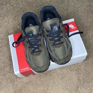 Olive green new balance
